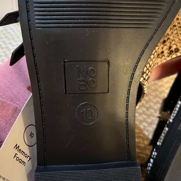 Snakeskin Print Sandals- NWT - Picture 5 of 7